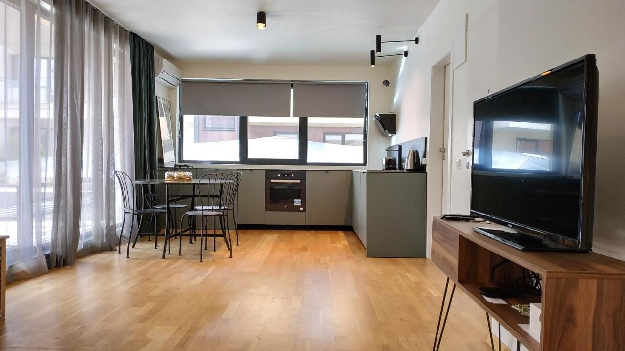 Baratero Club Apartments Private Parking Ev Points Sofia Exterior photo