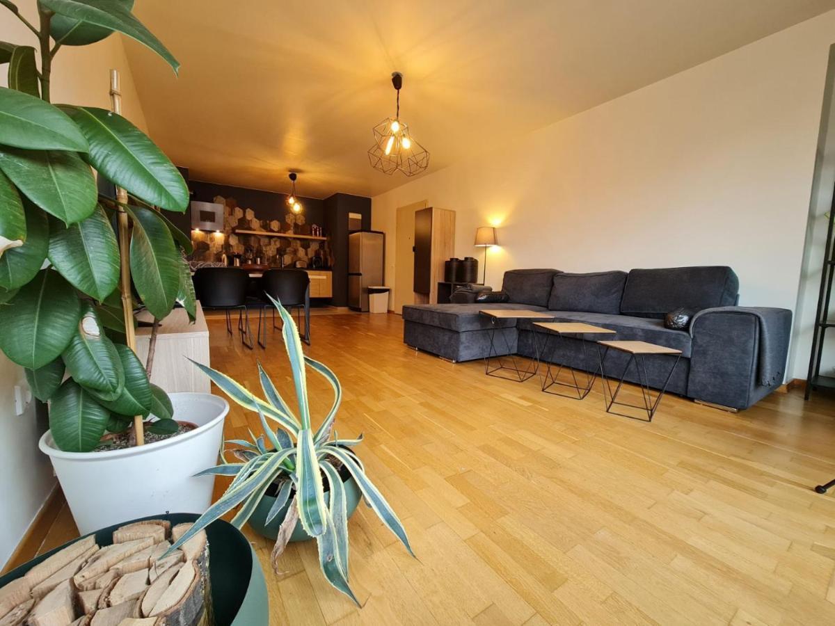 Baratero Club Apartments Private Parking Ev Points Sofia Exterior photo